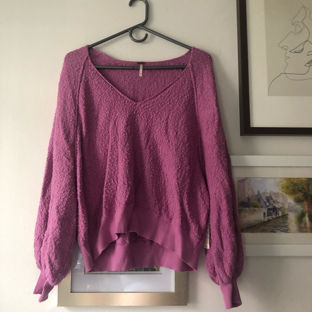 NWT lightweight mauve sweater